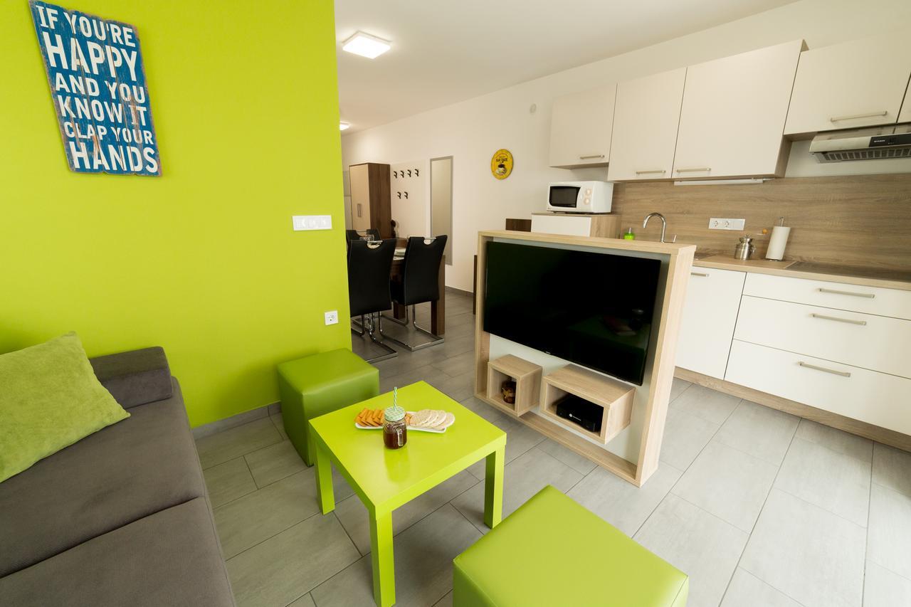 Apartma Mariposa บานอฟซี ภายนอก รูปภาพ